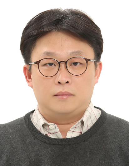 associate_pic