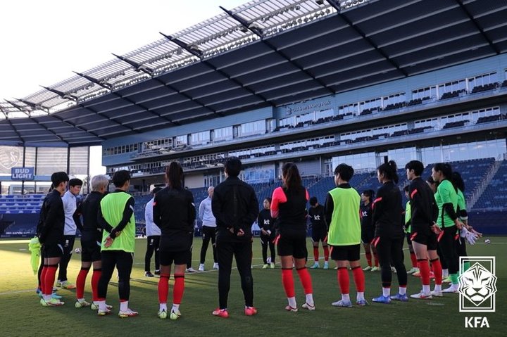 [서울=뉴시스] 훈련 중인 여자축구대표팀. (사진=대한축구협회 제공)