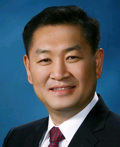 associate_pic