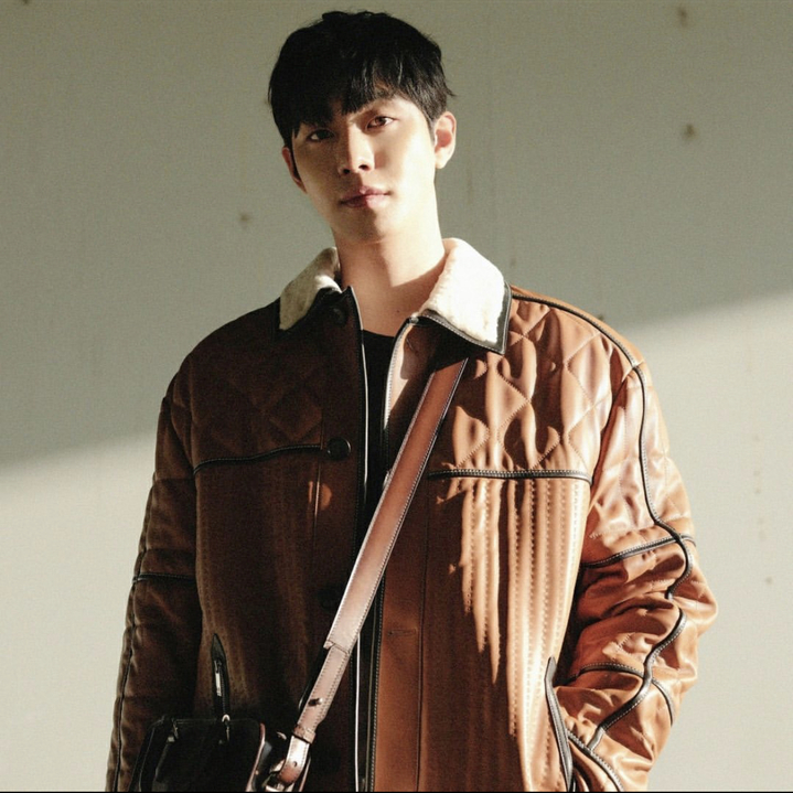 associate_pic