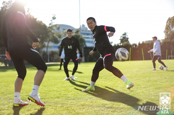 [서울=뉴시스]터키 전지훈련 중인 축구대표팀. (사진=대한축구협회 제공)