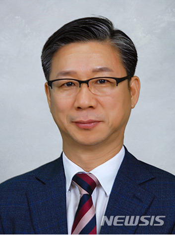 associate_pic