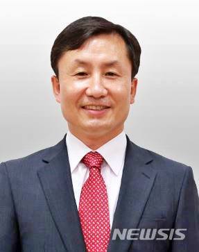 associate_pic