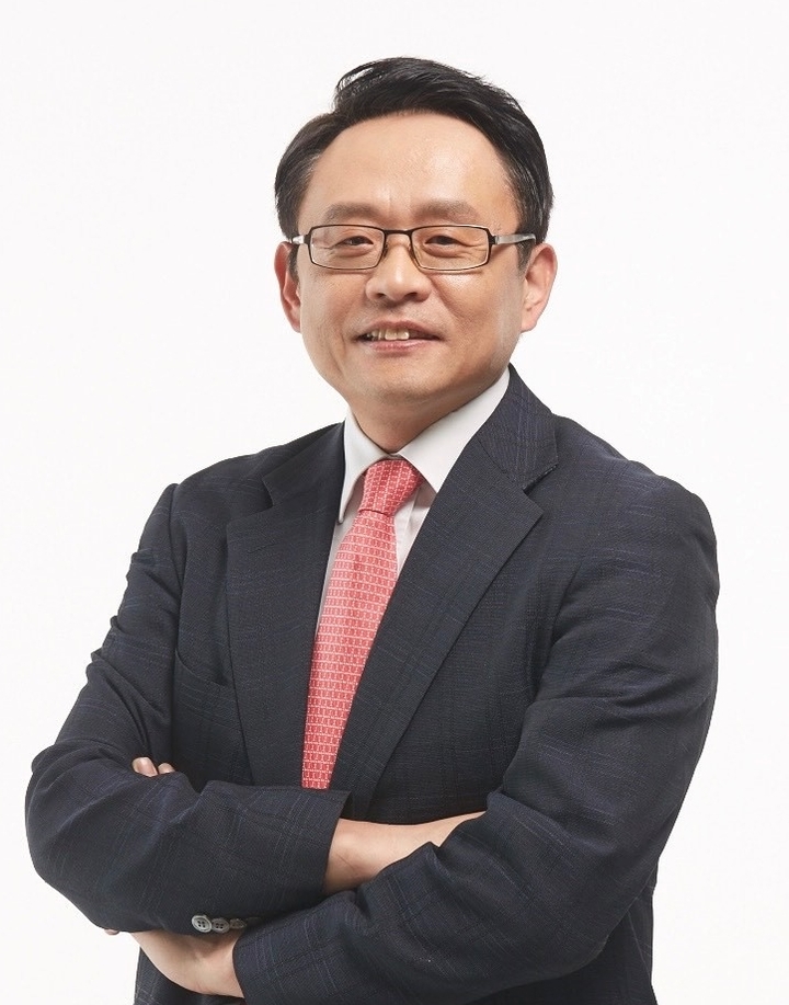 associate_pic
