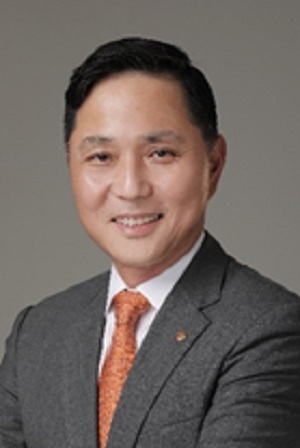associate_pic