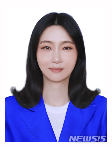 associate_pic