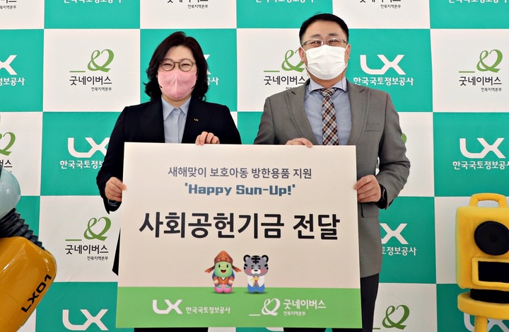 associate_pic
