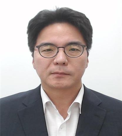associate_pic