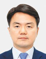 associate_pic