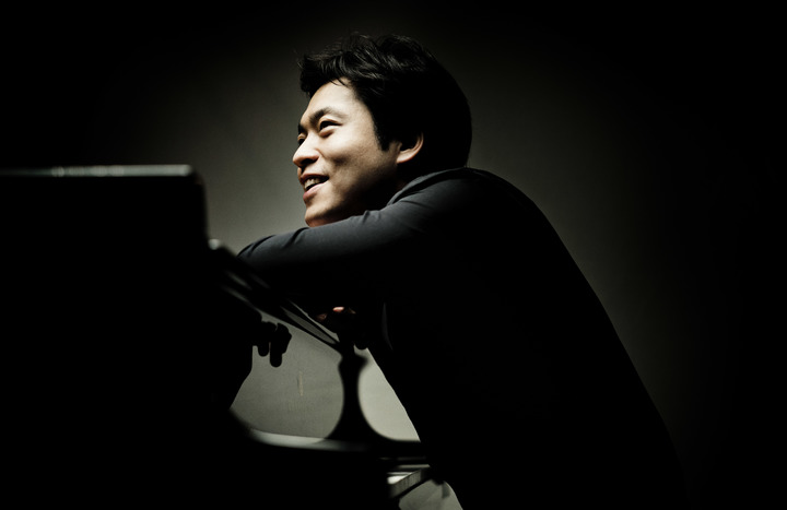 associate_pic4