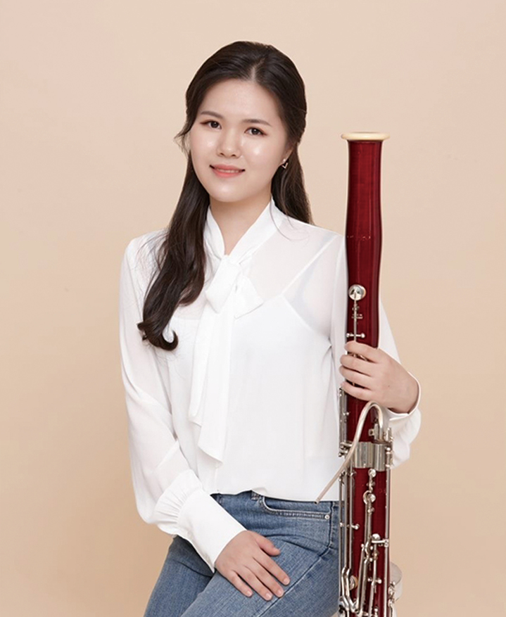 associate_pic4