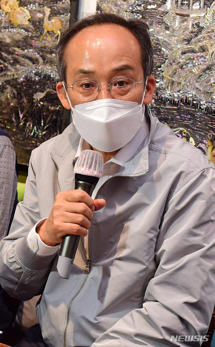 associate_pic