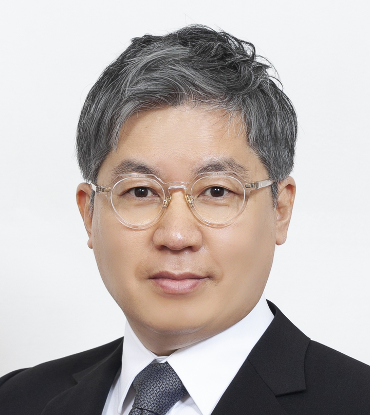 associate_pic