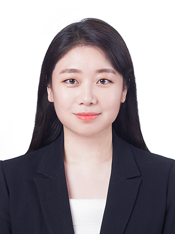 associate_pic5