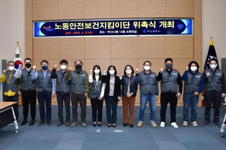 associate_pic