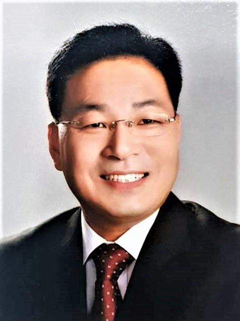 associate_pic