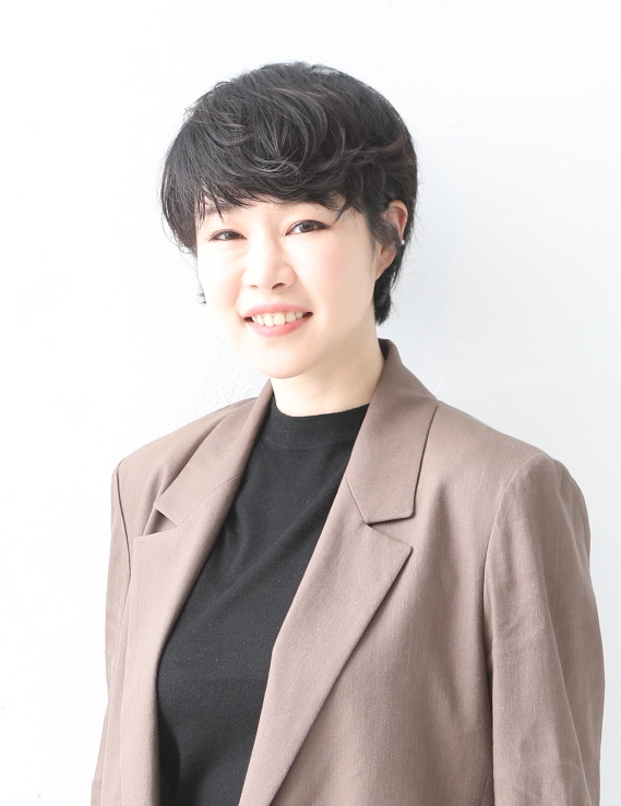 associate_pic