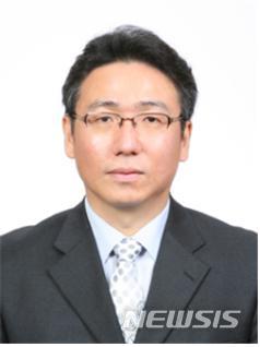 associate_pic