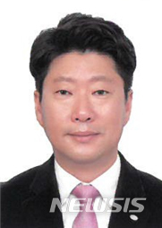 associate_pic