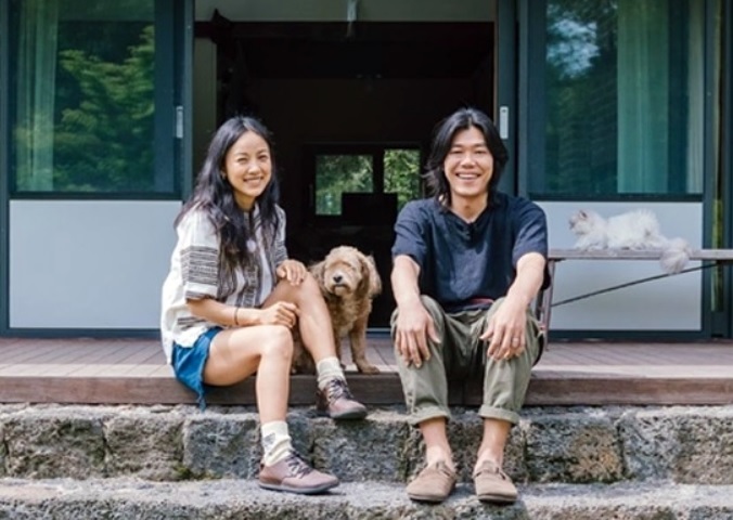 [서울=뉴시스] 이효리, 이상순 2022.07.02 (=JTBC 효리네 민박 인스타그램 캡처) photo@newsis.com *재판매 및 DB 금지