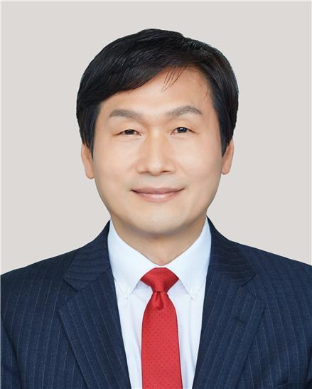 associate_pic