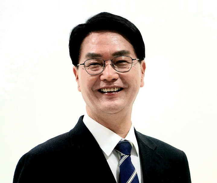 associate_pic