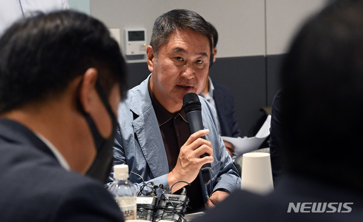 [서울=뉴시스] 국회사진기자단 = 이석우 두나무 대표. 2022.07.13. photo@newsis.com