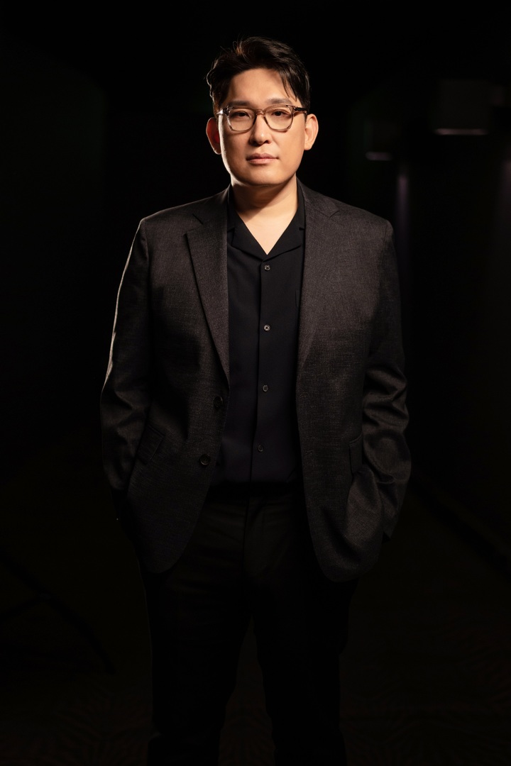 associate_pic5