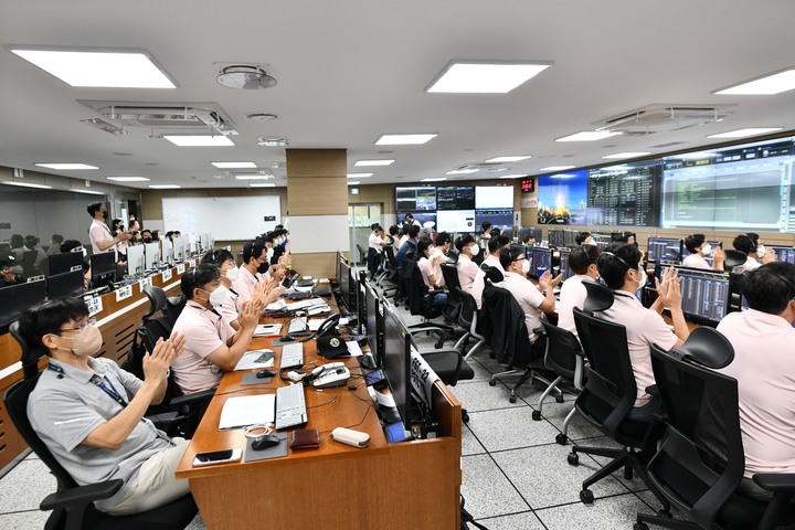 associate_pic