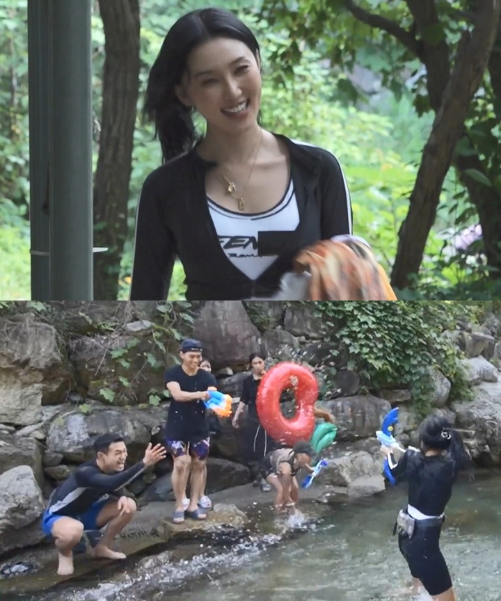 [서울=뉴시스] '나 혼자 산다' 화사. 2022.08.11.(사진=MBC 제공) photo@newsis.com*재판매 및 DB금지 *재판매 및 DB 금지