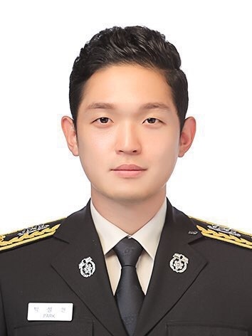 associate_pic