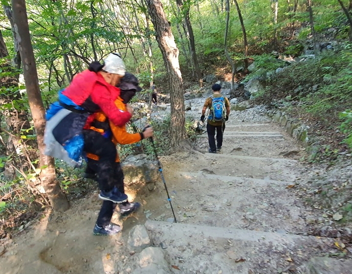 울산소방, 가지산 정상서 낙상사고 30대 무사 구조