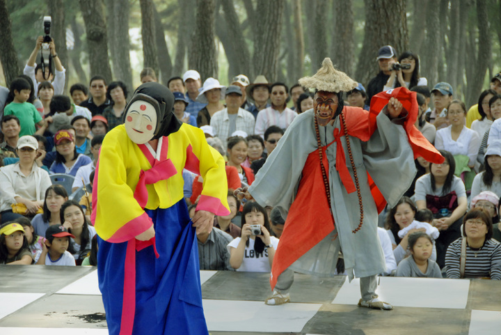 하외별신굿탈놀이. (사진=문화재청 제공) photo@newsis.com *재판매 및 DB 금지