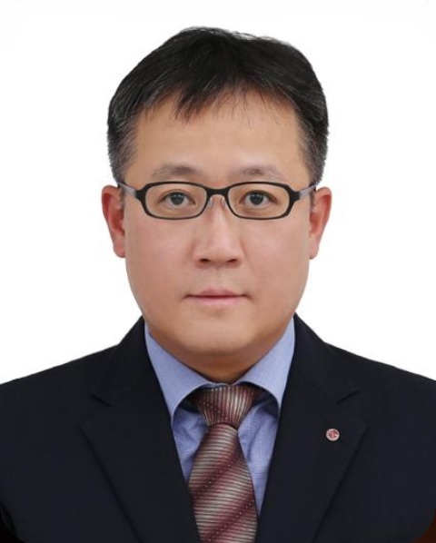 associate_pic