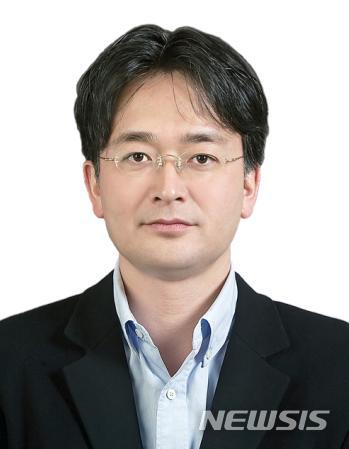 associate_pic