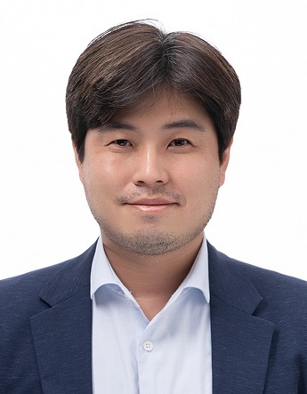 associate_pic
