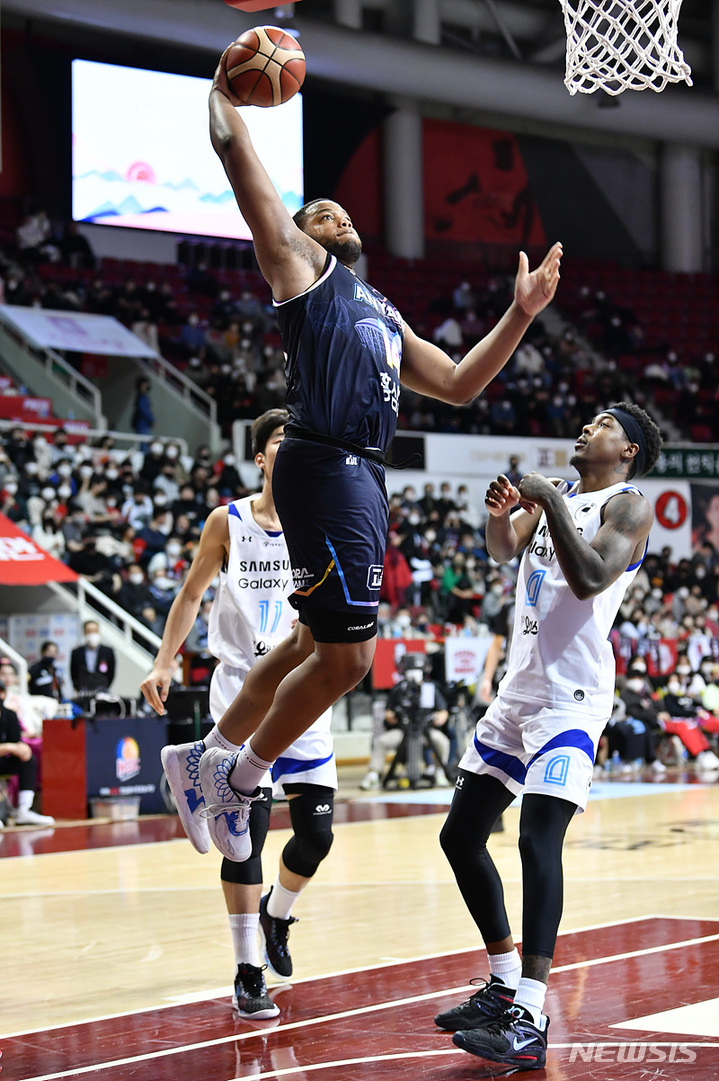 [서울=뉴시스]프로농구 인삼공사 스펠맨. (사진=KBL 제공)