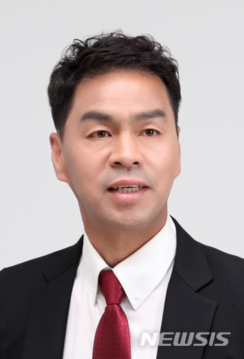 associate_pic