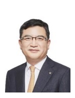 associate_pic