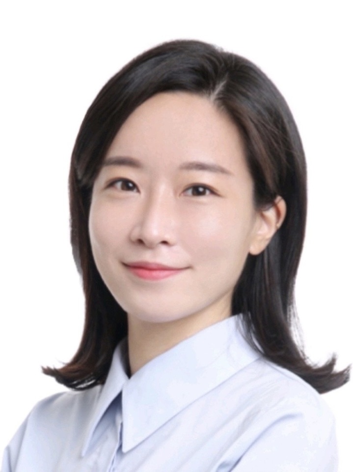 associate_pic