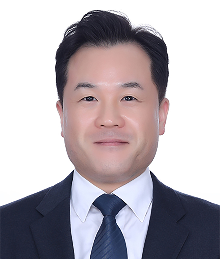 associate_pic