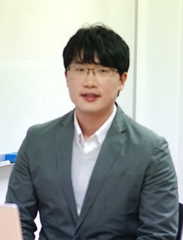associate_pic