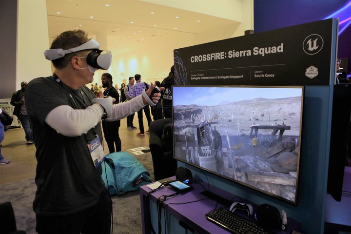 스마일게이트 엔터테인먼트는 개발 중인 가상현실(VR) 게임 ‘크로스파이어: 시에라 스쿼드(시에라 스쿼드)’가 글로벌 게임 개발자 컨퍼런스 ‘GDC 2023’에서 시연에 나선다고 24일 밝혔다.(사진=스마일게이트) *재판매 및 DB 금지