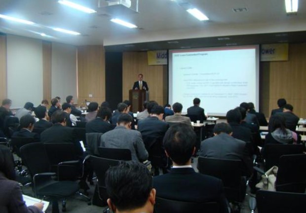 associate_pic