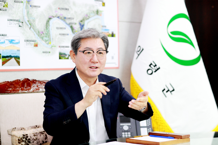 오태완 의령군수 *재판매 및 DB 금지