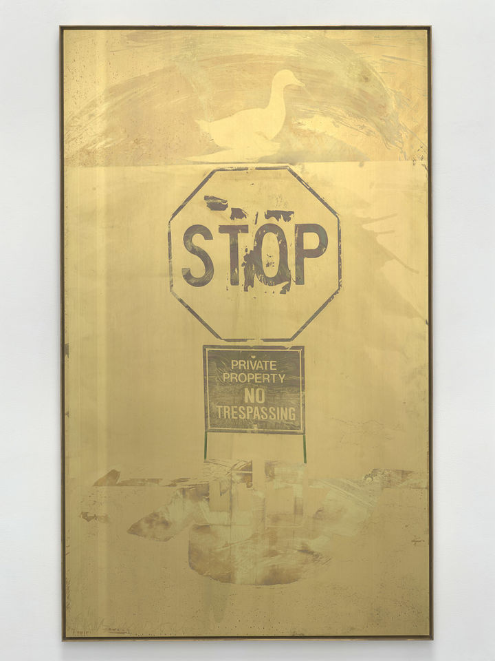한화 12억67백만원에 판매된 Robert Rauschenberg, Off Season (Borealis), 1990, Tarnish on brass, 60 3/4 x 36 3/4 inches (154.3 x 93.3 cm). © Robert Rauschenberg Foundation / Artists Rights Society (ARS), New York. Courtesy of the Foundation and Gladstone Gallery. Photography by Ron Amstuz. *재판매 및 DB 금지