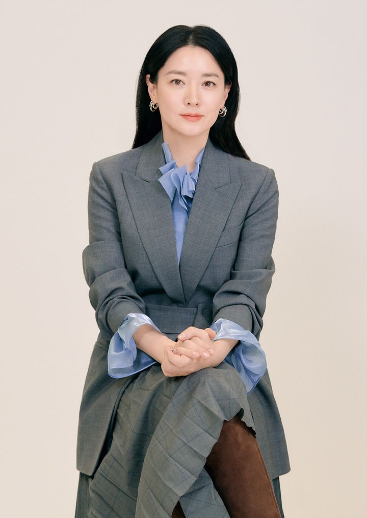 이영애, '이승만 기념관 기부' 비판에 "진심과 달리 와전"