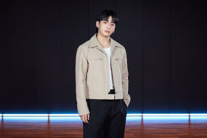 정국, 루머 직접 차단 "여친 없어…일만 하고 싶어"