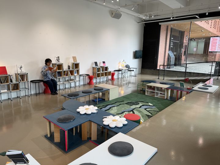 associate_pic