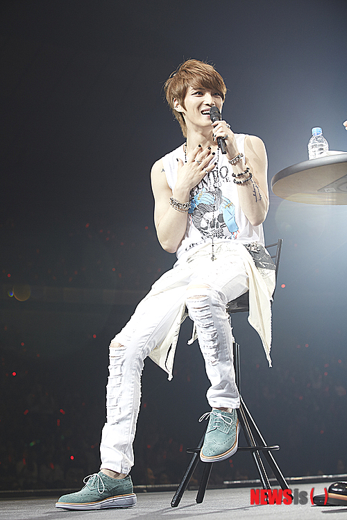 김재중, 아시아 투어 콘서트 성료…8만3천명 열광